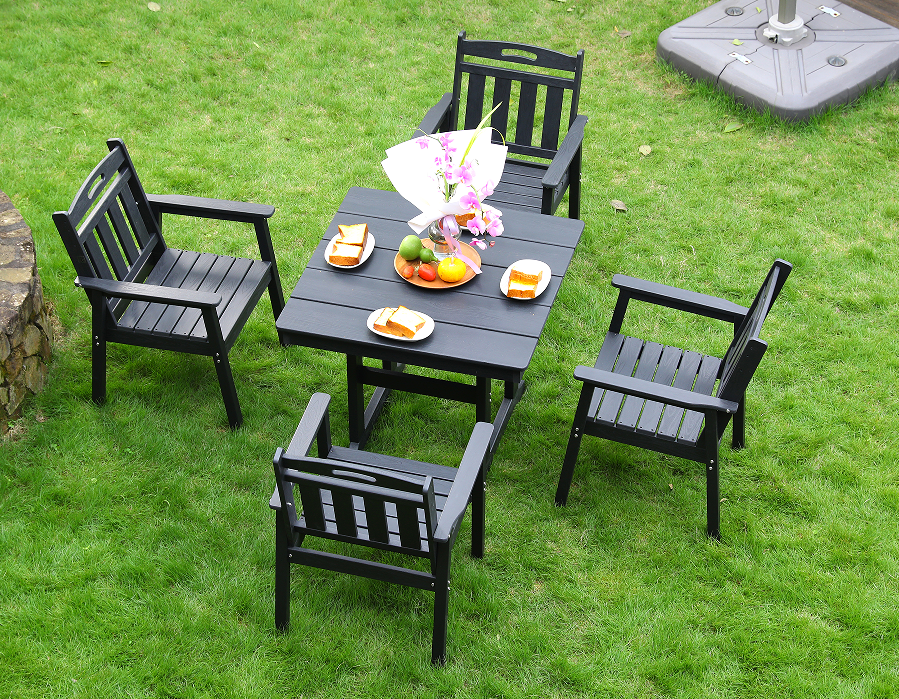 HDPE-Esszimmerstuhl für den Außenbereich, 4 Stühle + quadratischer Tisch, schwarze vertikale Rückenlehne