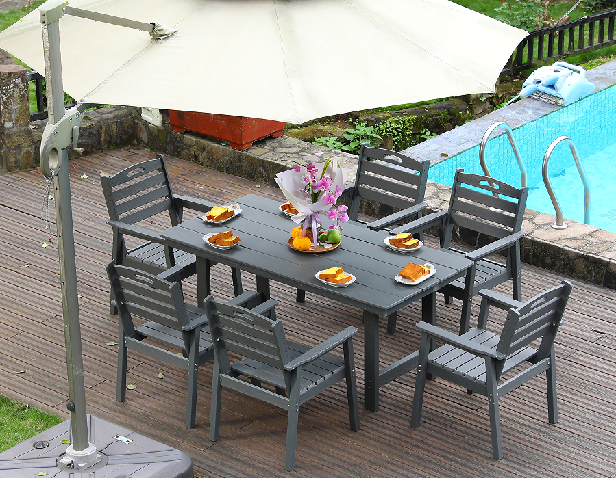 Graues 6-teiliges Outdoor-Essset aus HDPE mit horizontaler Rückenlehne