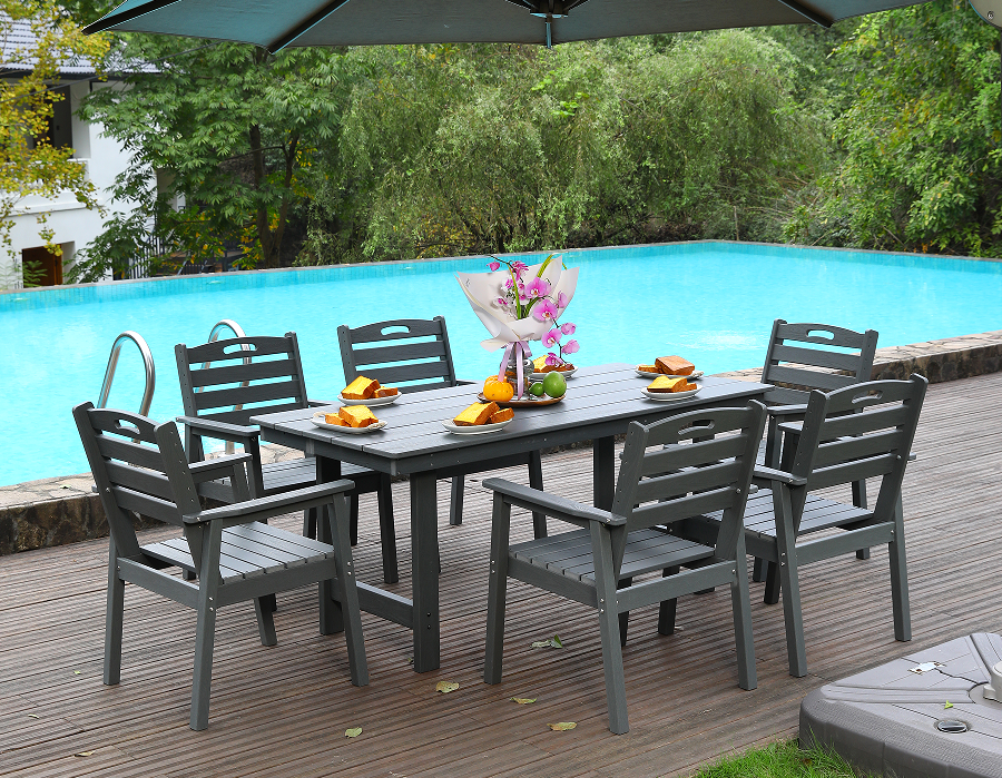 Graues 6-teiliges Outdoor-Essset aus HDPE mit horizontaler Rückenlehne