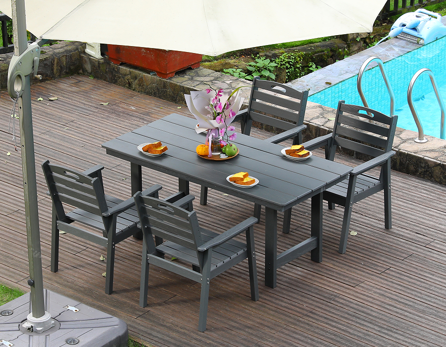 Graues 4-teiliges Outdoor-Essset aus HDPE mit horizontaler Rückenlehne