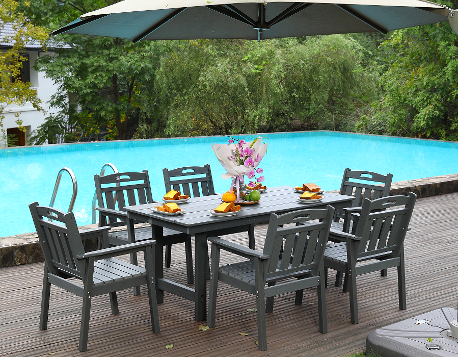 Graues 6-teiliges Outdoor-Essset aus HDPE mit vertikaler Rückenlehne
